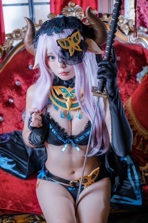 雪貓Yuki - Neko Narmaya.jpg